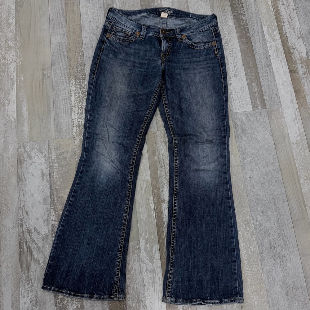 Woman’s Eden Silver Jeans - 29x33